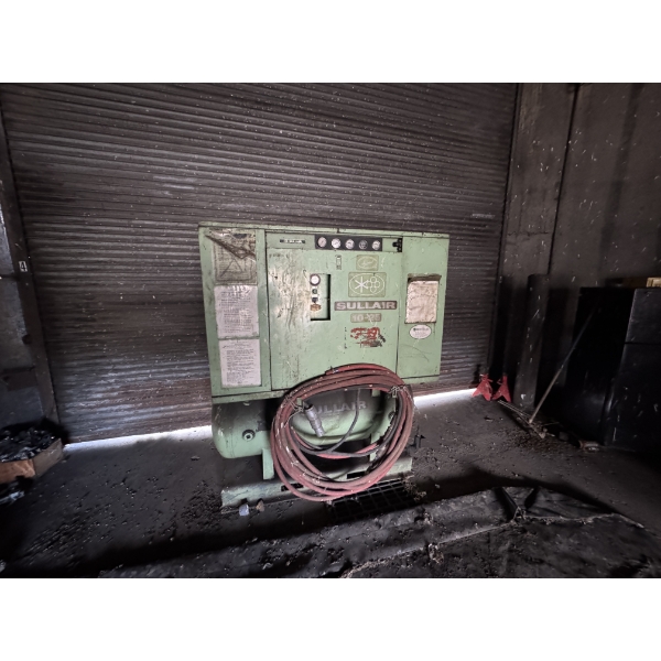 SULLAIR 10-25H Air Compressor