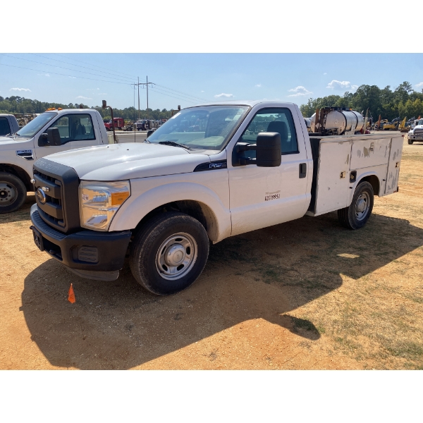 2012 FORD F250 XL Service / Mechanic Truck
