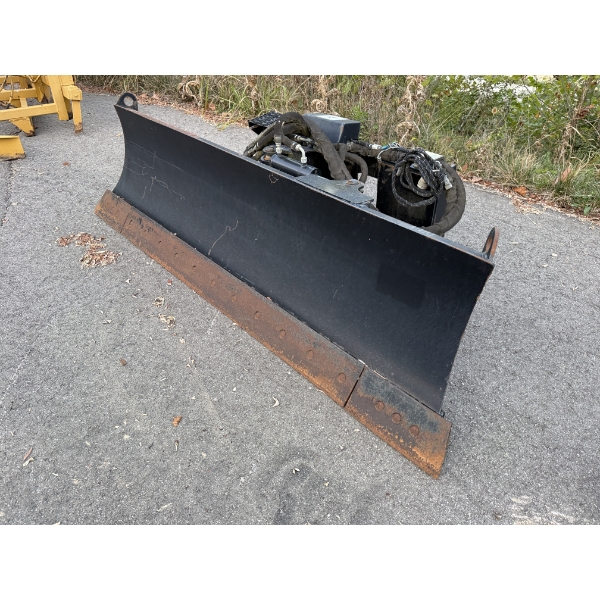 2014 CAT ANGLE BLADE