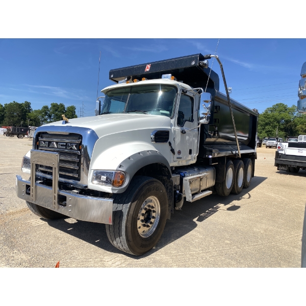 2026 MACK GR64F Dump Truck