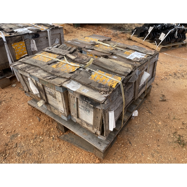 JCB HYD QUICK HITCH (6 EACH)