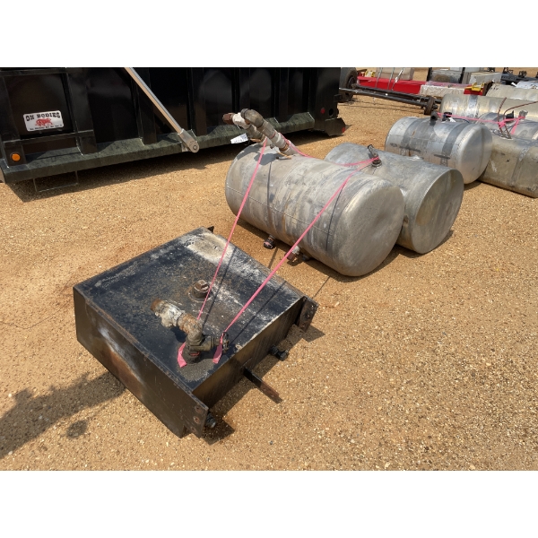 FUEL & OIL STORAGE TANK (3)