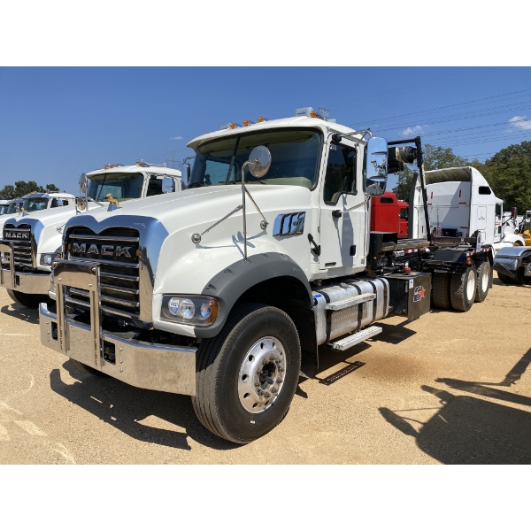 2023 MACK GR64F Roll Off Truck