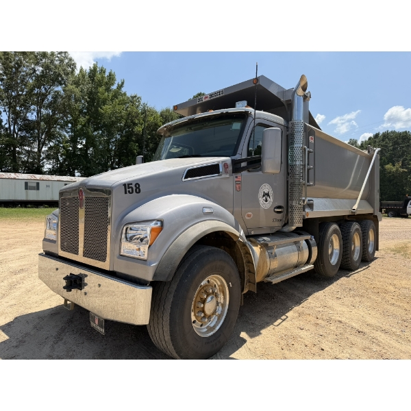 2026 KENWORTH T880S Dump Truck