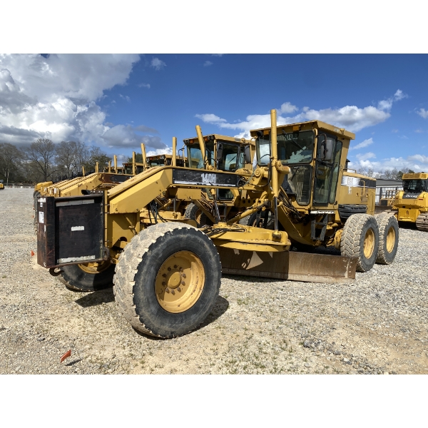 2004 CAT 140H Motor Grader