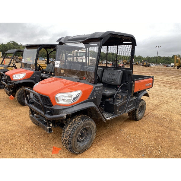2019 KUBOTA RTV-X900 UTV