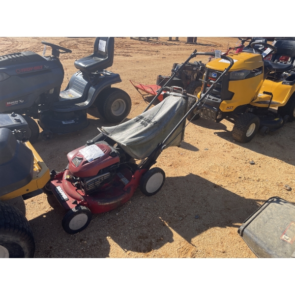 SNAPPER HI VAC  Lawn Mower