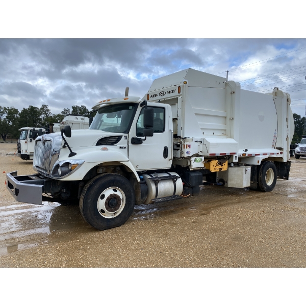 2020 INTERNATIONAL HV607 Garbage / Sanitation Truck