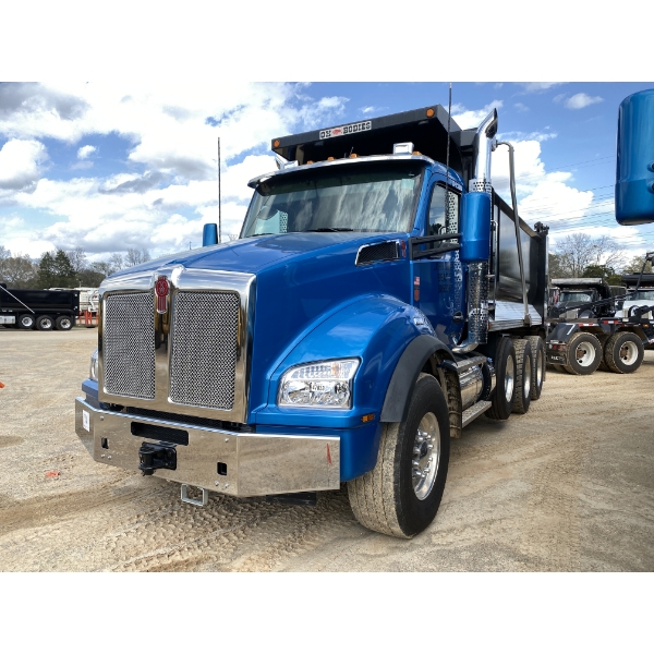 2025 KENWORTH T880 Dump Truck