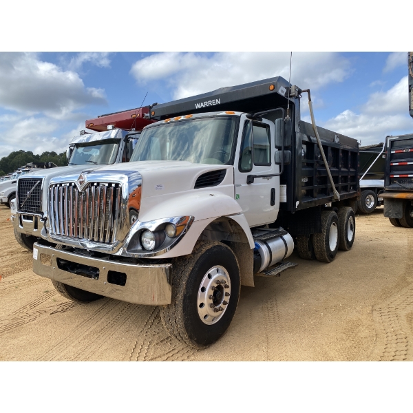 2019 INTERNATIONAL WORKSTAR 7500 Dump Truck