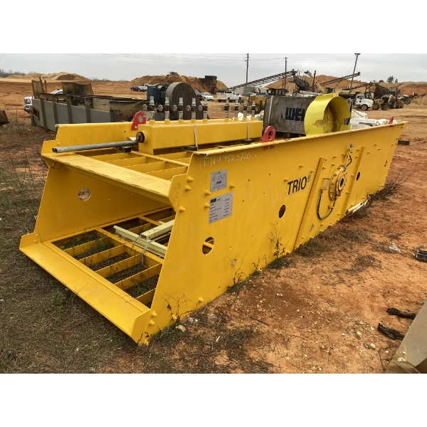 (2) TRIO T106202 INCLINED Aggregate Screen