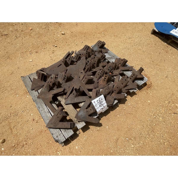 CULTIVATOR SWEEP, CHISEL PLOW POINTS