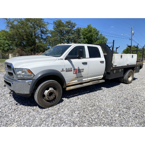 2016 RAM 5500 Flatbed Truck