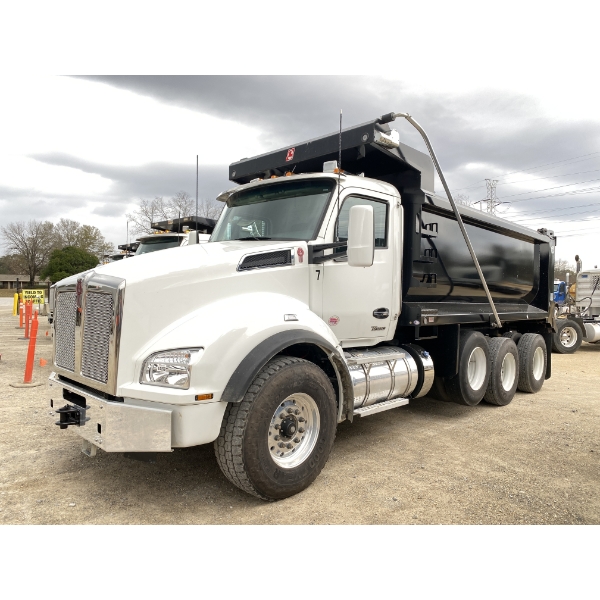 2025 KENWORTH T880 Dump Truck