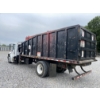 Image 2 : 2020 FREIGHTLINER M2 Grapple Truck