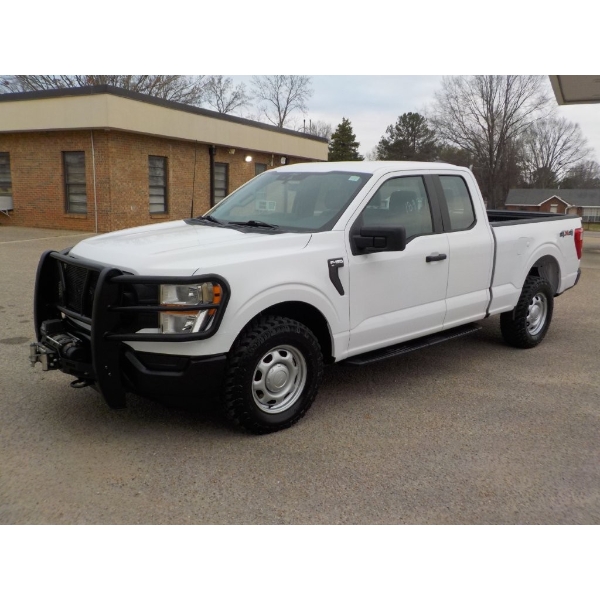 2021 FORD F150 XL Pickup Truck