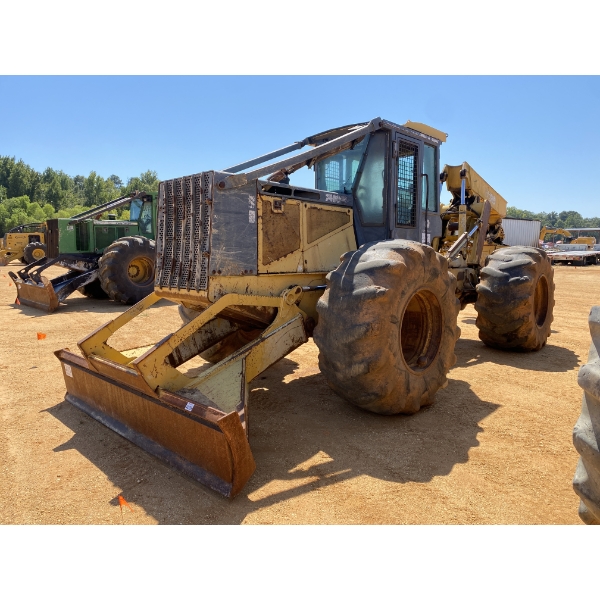 2005 JOHN DEERE 748G-III Skidder