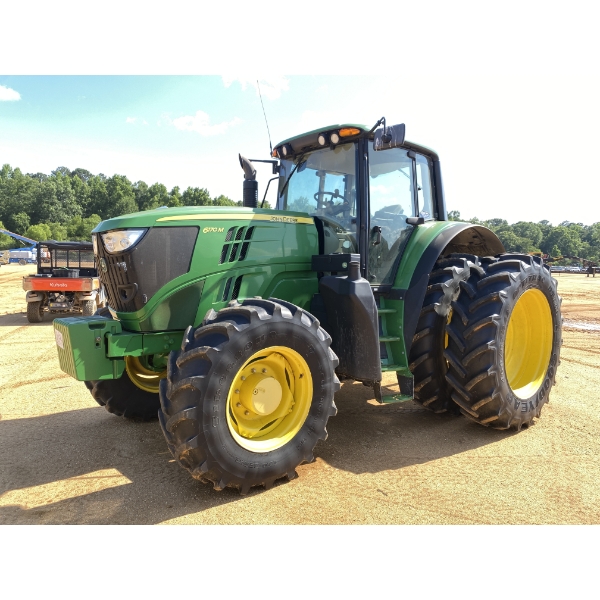 2013 JOHN DEERE 6170M Farm Tractor
