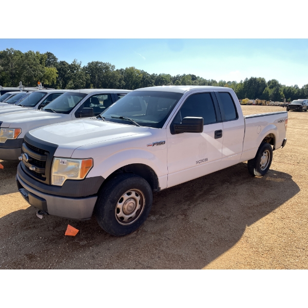 2014 FORD F150 XL Pickup Truck