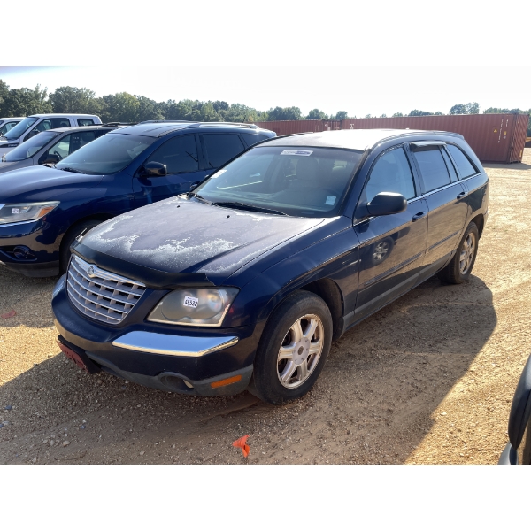 2005 CRYSLER PACIFICA TOURING SUV