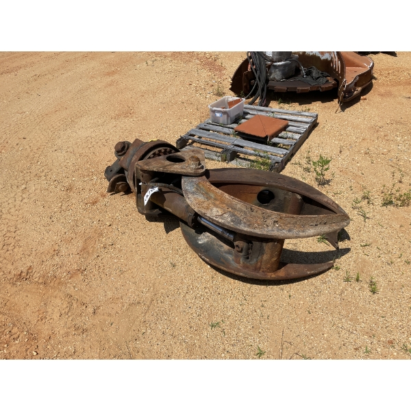 SKIDDER GRAPPLE
