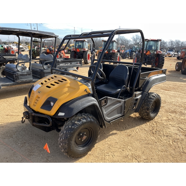 CUB CADET VOLUNTEER UTV