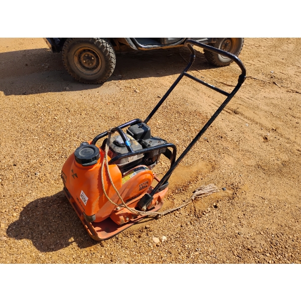 MULTIQUIP/MIKASA MVC-88VTHW PLATE COMPACTOR