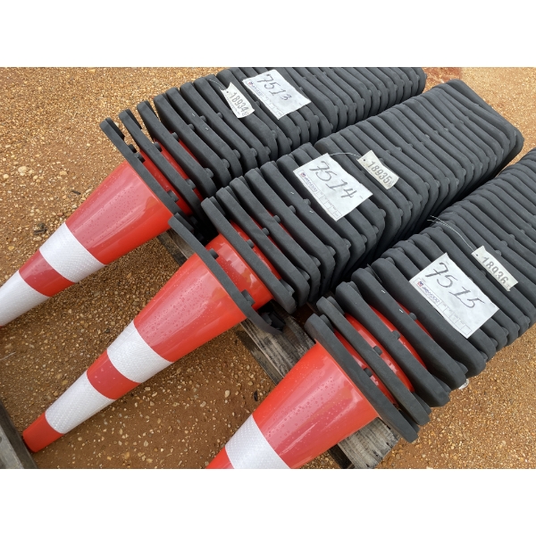 SAFETY CONES APPROX 25 EA