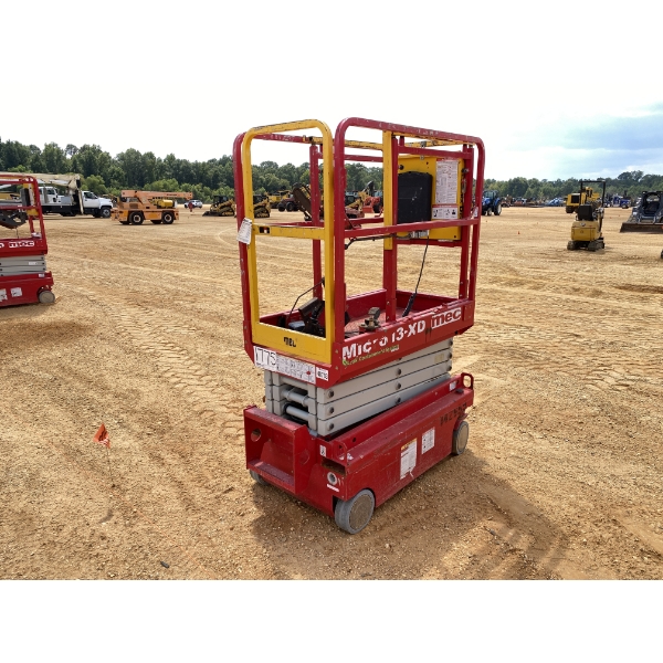 2022 MEC MICRO 13-XD Scissor Lift