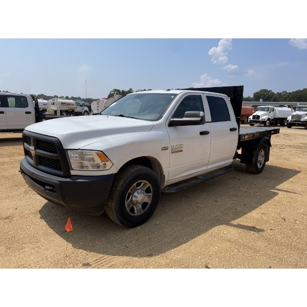 2017 RAM 3500 Flatbed Truck