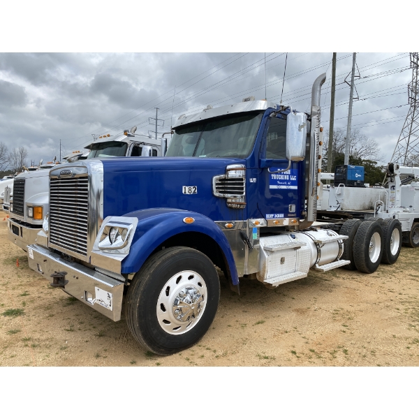 2014 FRIGEHTLINER CORONADO 132 Day Cab Truck