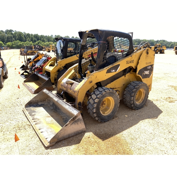 2010 CAT 246C Skid Steer Loader - Wheel