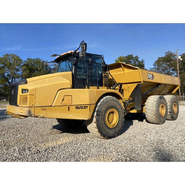 2021 CAT 745 Articulated Truck