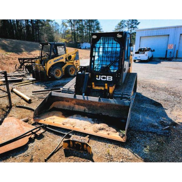 JCB 300T Skid Steer Loader - Crawler