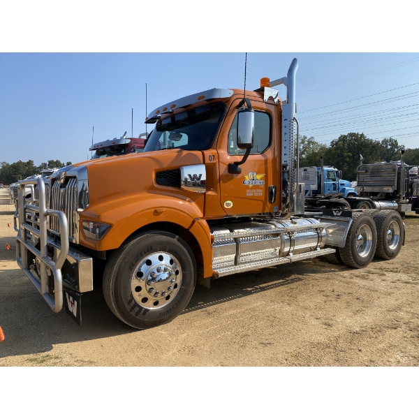 2026 WESTERN STAR 49X Day Cab Truck