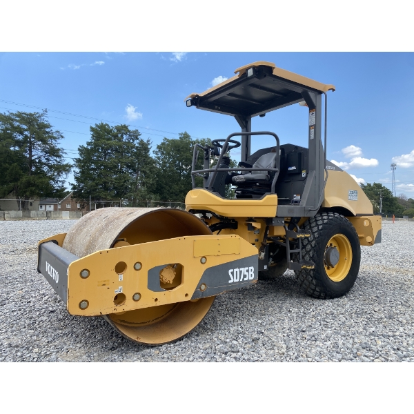 2016 VOLVO SD75B Roller