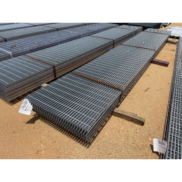 CATWALK GRATE