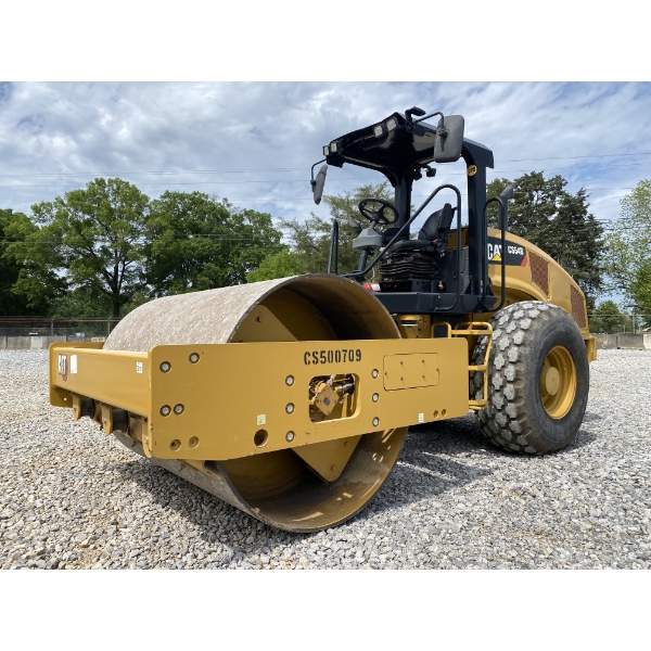 2019 CAT CS54B Roller