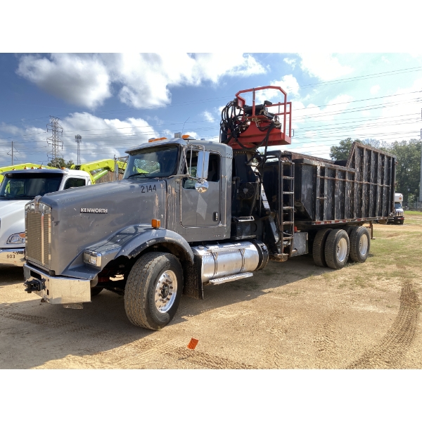 2016 KENWORTH T800 Grapple Truck