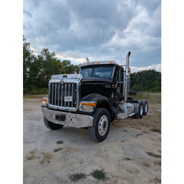 2018 INTERNATIONAL HX520 Day Cab Truck