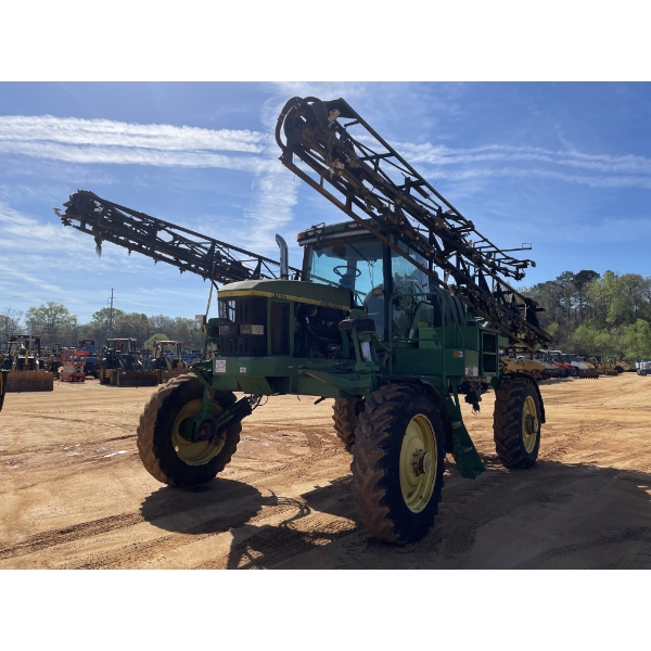 1998 JOHN DEERE 4700 SPRAYER RIG