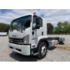 Image 1 : 2018 ISUZU FTR Cab and Chassis Truck