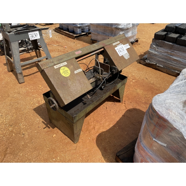 METAL BAND SAW