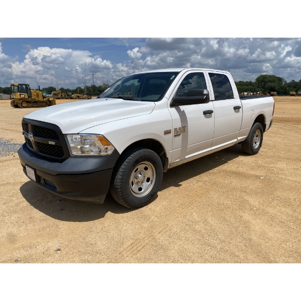 2020 RAM 1500 CLASSIC Pickup Truck