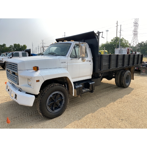 1987 FORD F600 Flatbed Dump Truck