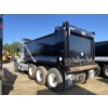 Image 2 : 2026 MACK GR64F Dump Truck
