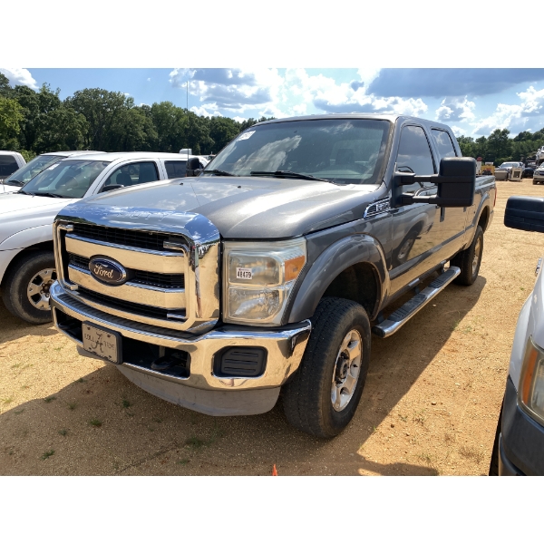 2013 FORD F250 XLT Pickup Truck