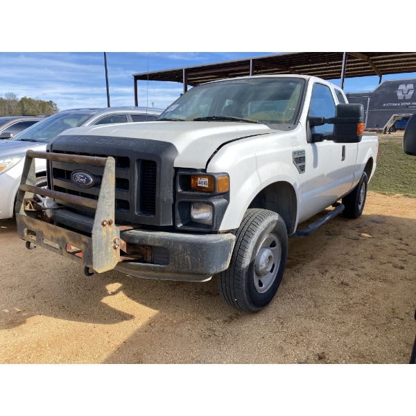2008 FORD F250 XL Pickup Truck