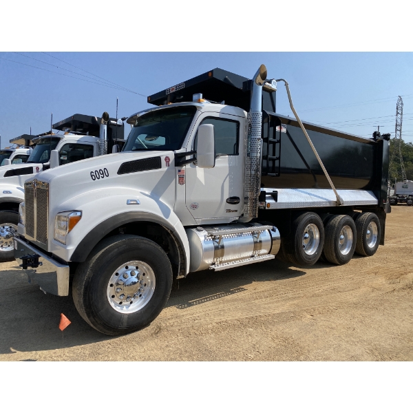 2025 KENWORTH T880S Dump Truck