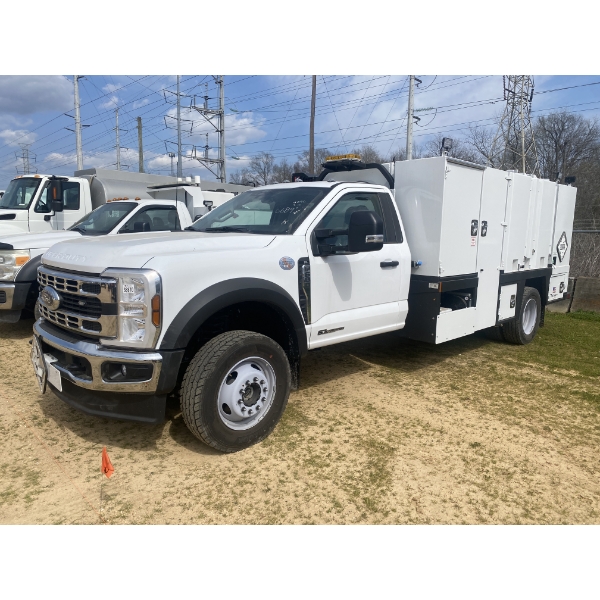 2024 FORD F600 XL SUPER DUTY Fuel / Lube Truck